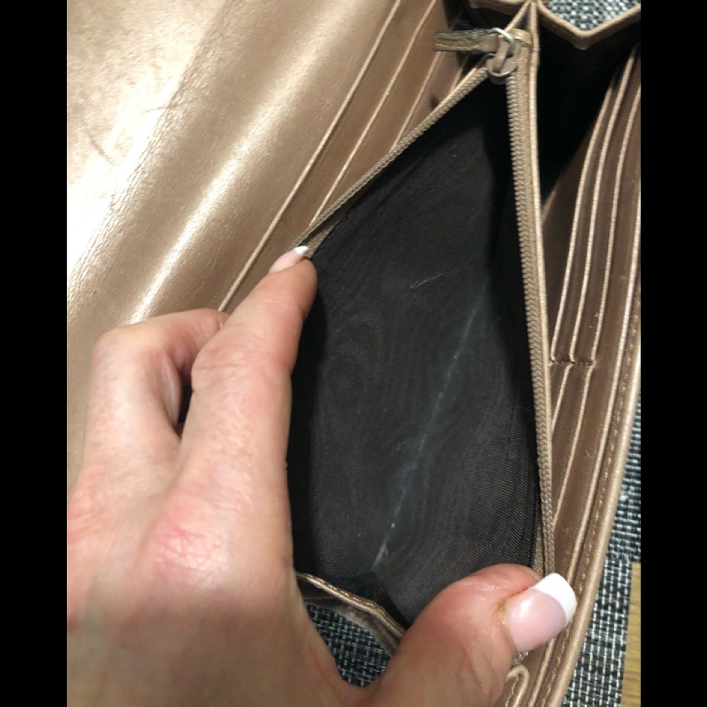 ❤️👛Authentic Gucci Wallet - Picture 8 of 8